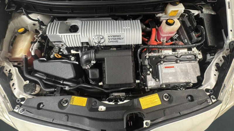 2012 Toyota Prius Three