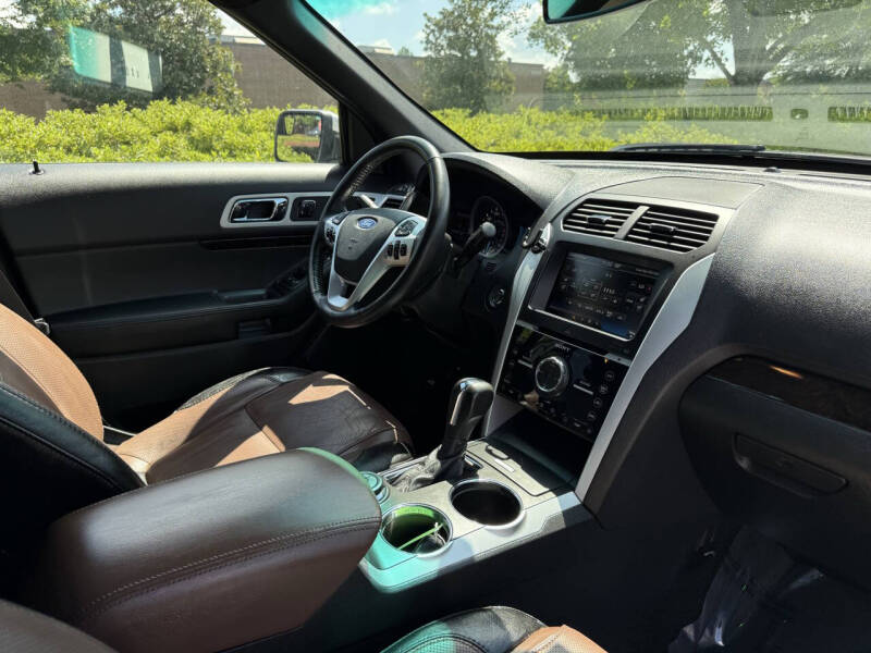 2011 Ford Explorer Limited
