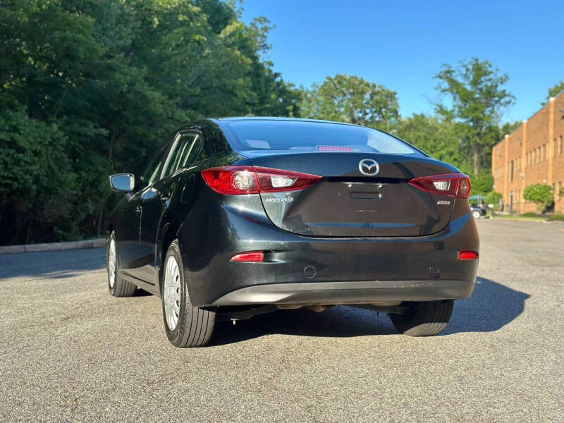 2015 Mazda MAZDA3 i Sport