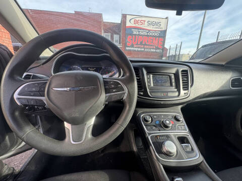 2016 Chrysler 200 Limited