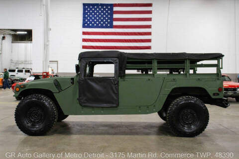 2001 AM General Hummer