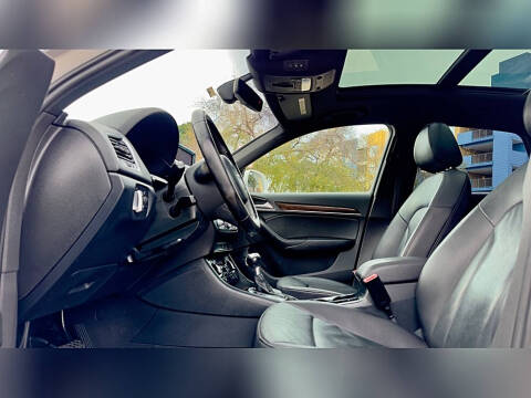 2016 Audi Q3 2.0T Premium Plus