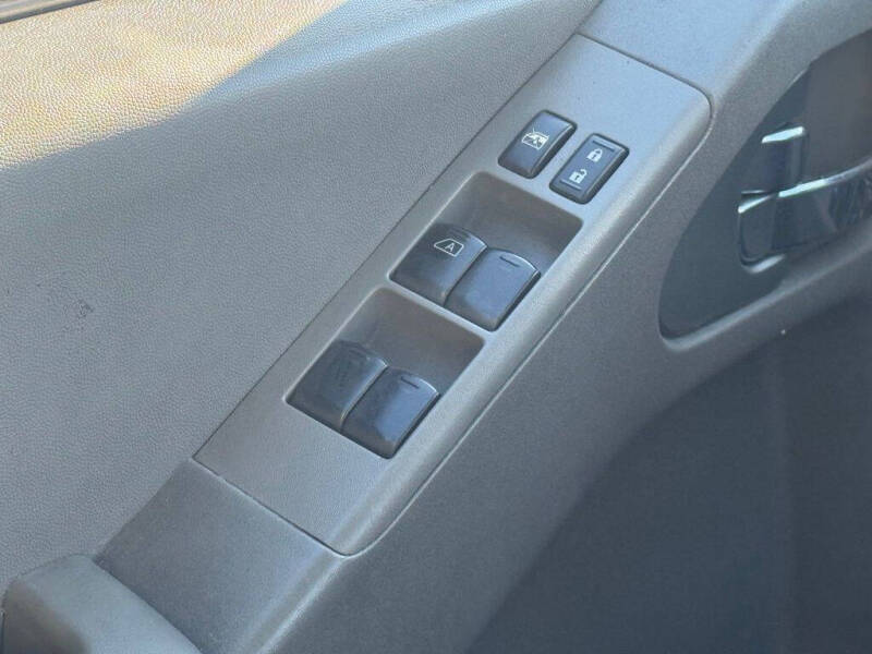 2021 Nissan Frontier S