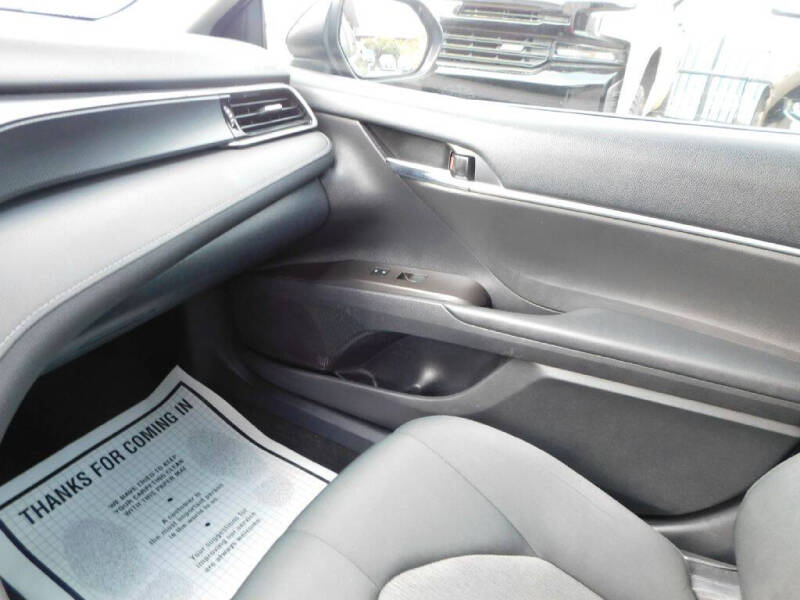 2023 Toyota Camry LE