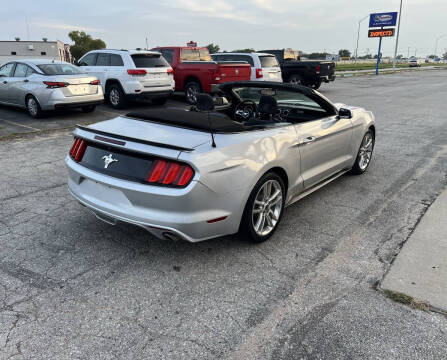 2015 Ford Mustang V6