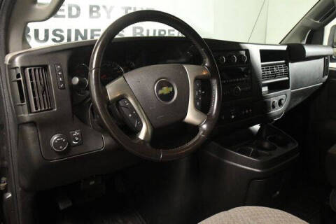 2017 Chevrolet Express LT 3500