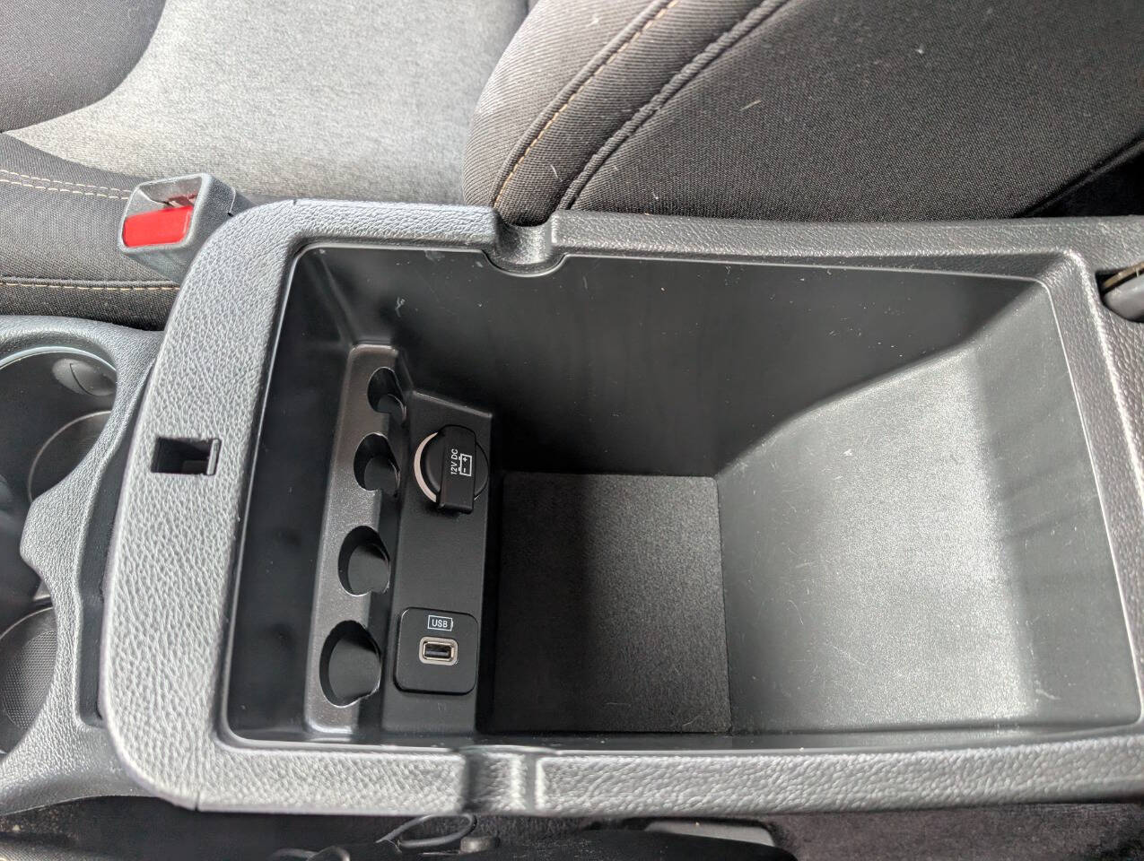 used 2017 Jeep Cherokee car, priced at $10,799