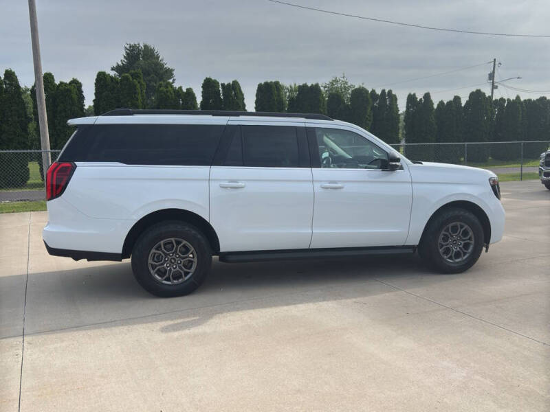 2026 Ford Expedition MAX Active