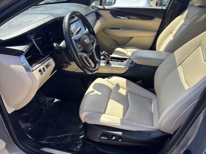 2018 Cadillac XT5 Luxury