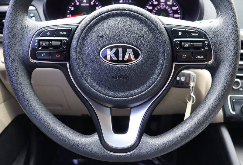 2018 Kia Optima LX