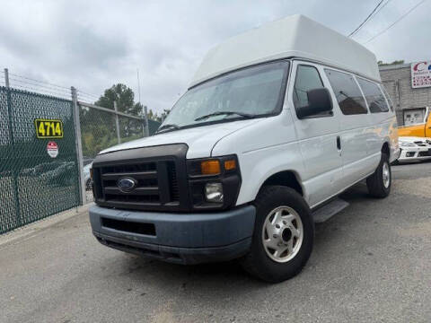 2011 Ford E-Series E-350 SD XL