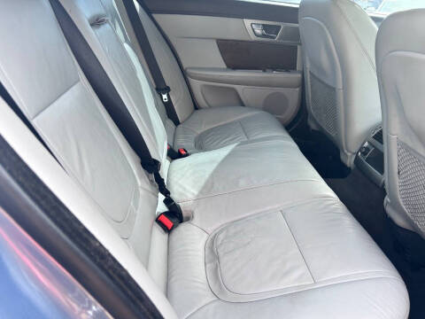2013 Jaguar XF 3.0