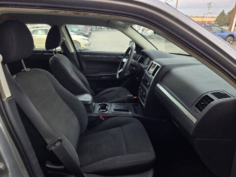 2009 Chrysler 300 LX