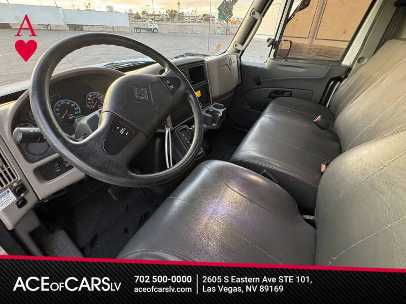 2017 International DuraStar 4300