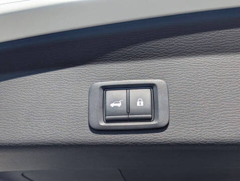 2025 Mitsubishi Outlander PHEV SE