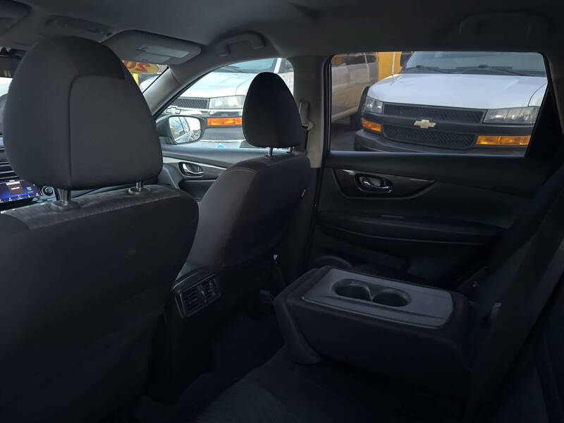 2019 Nissan Rogue SV