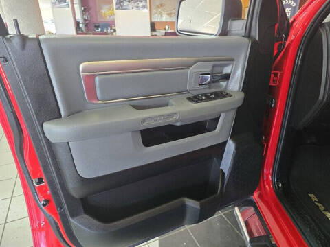 2019 RAM 1500 Classic SLT