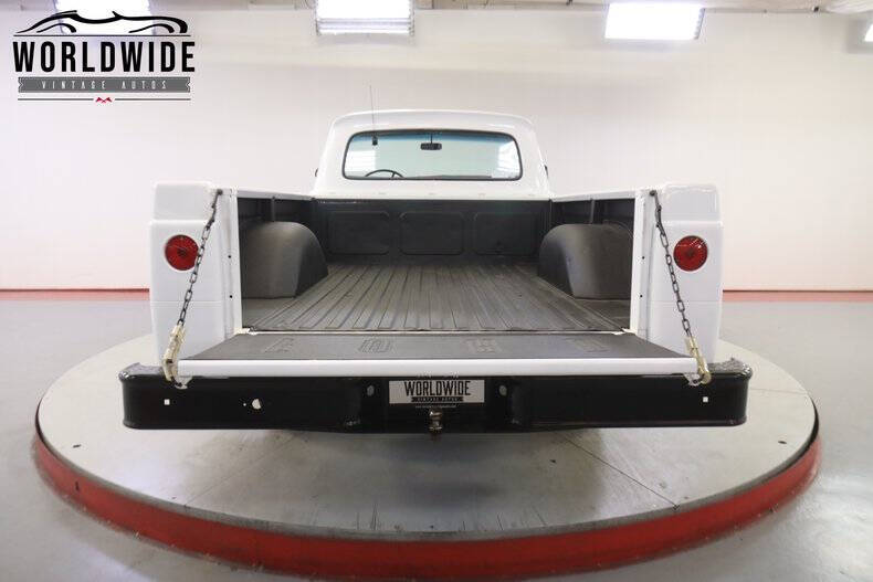 1963 Ford F-100