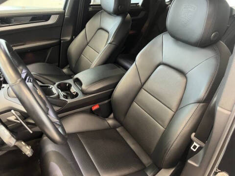 2024 Porsche Cayenne