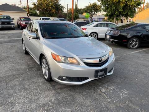 2013 Acura ILX for sale at Tristar Motors in Bell CA