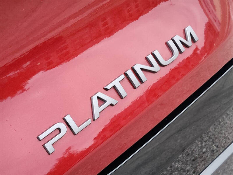 2025 Nissan Murano Platinum