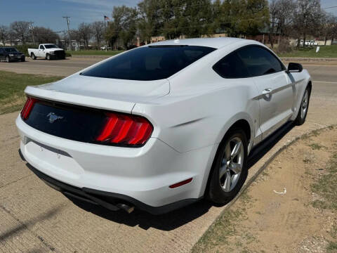 2019 Ford Mustang EcoBoost