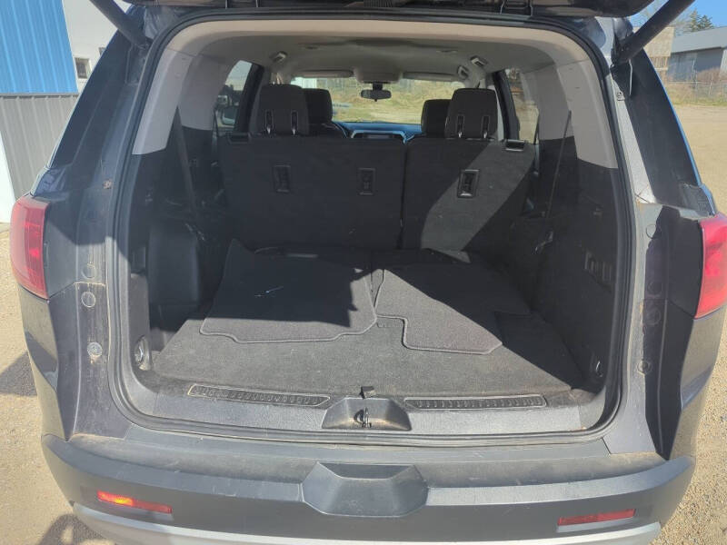 2017 GMC Acadia SLE-2