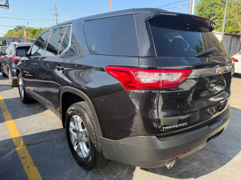 2018 Chevrolet Traverse LS