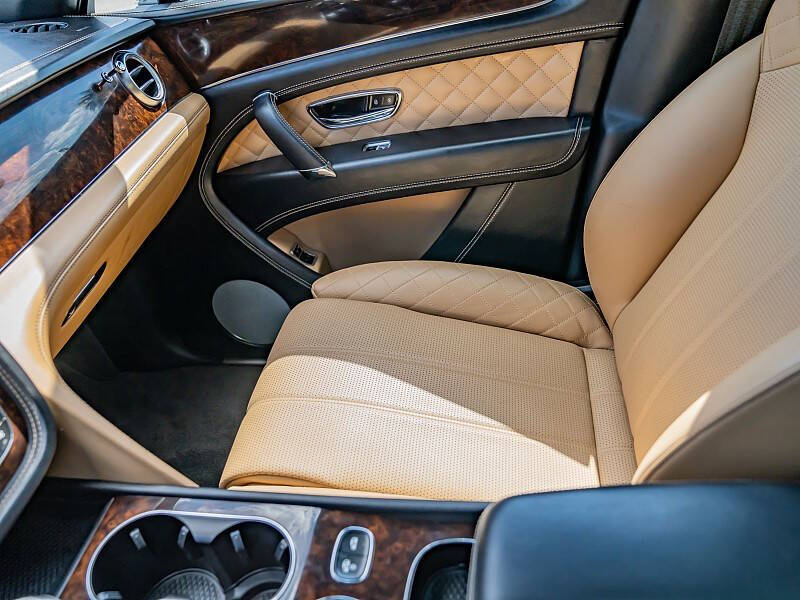 2017 Bentley Bentayga