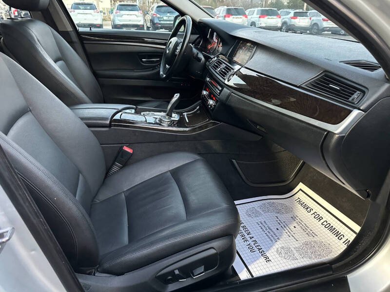 2015 BMW 5 Series 528i xDrive