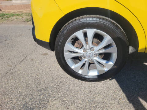 2015 Kia Soul +