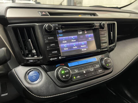 2017 Toyota RAV4 Hybrid XLE