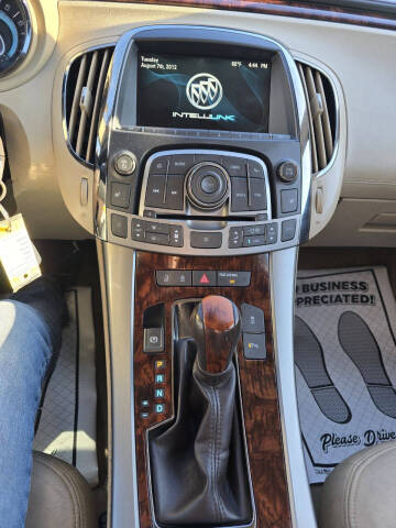 2012 Buick LaCrosse Premium 1