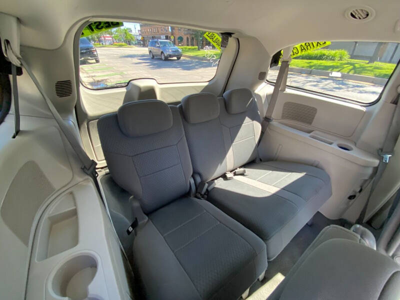 2010 Dodge Grand Caravan Crew