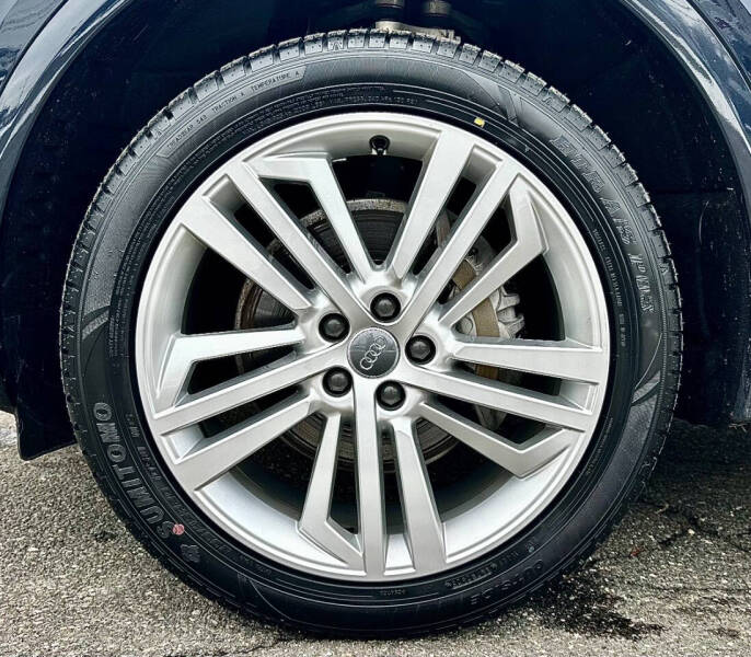 2019 Audi Q5 quattro Premium Plus 45 TFSI
