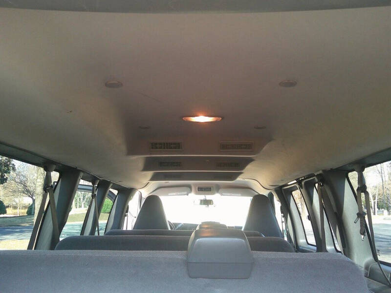 2017 Chevrolet Express LT 3500