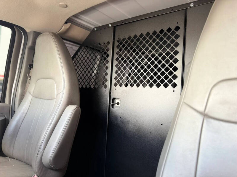 2020 Chevrolet Express 2500