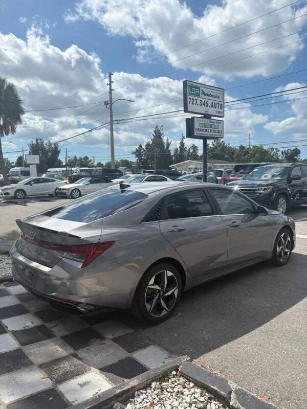 2022 Hyundai Elantra