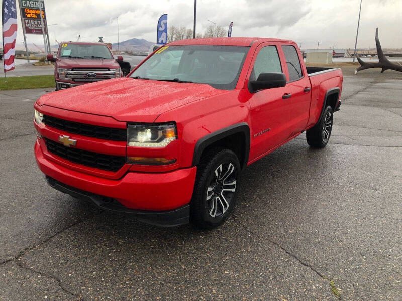 2017 Chevrolet Silverado 1500 Custom
