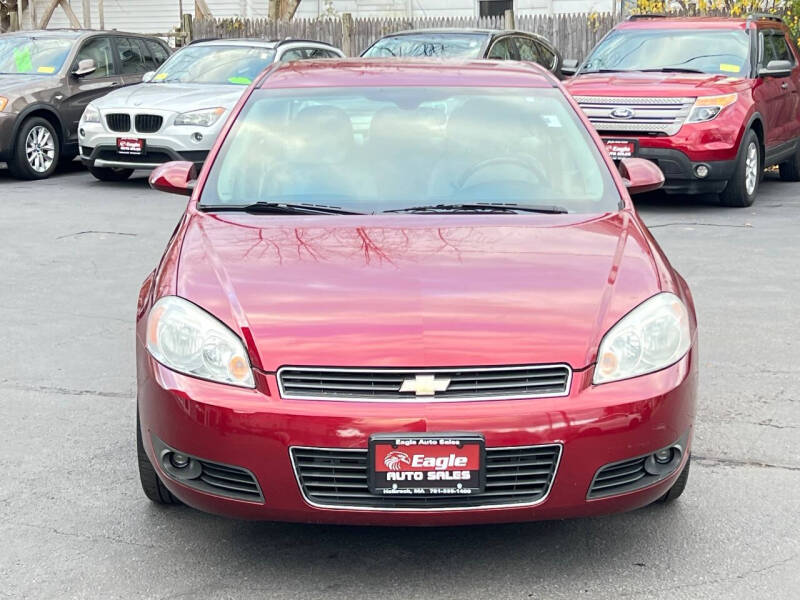 2011 Chevrolet Impala LT photo 8