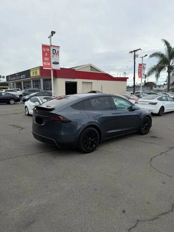 2023 Tesla Model X Standard Range