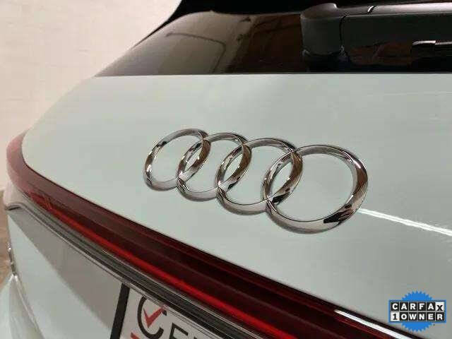 2024 Audi Q4 e-tron quattro Premium Plus 50