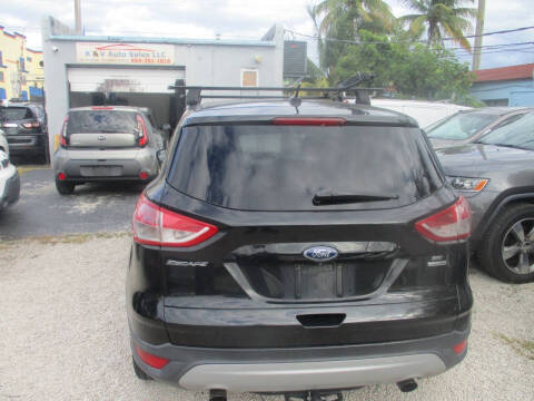2015 Ford Escape SE