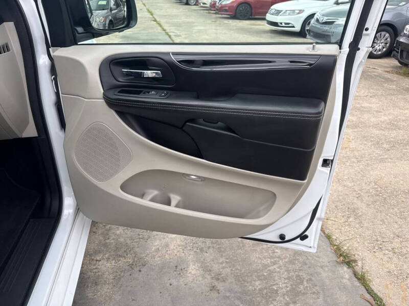 2020 Dodge Grand Caravan SXT