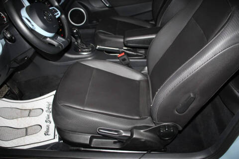 2014 Volkswagen Beetle 2.5L PZEV