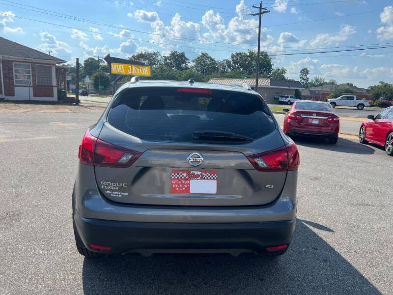 2017 Nissan Rogue Sport SL