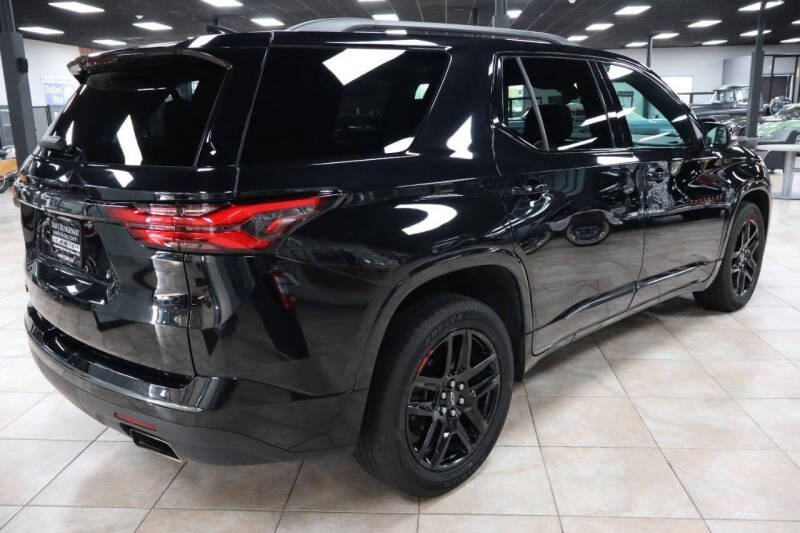 2023 Chevrolet Traverse Premier