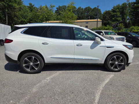 2020 Buick Enclave Essence