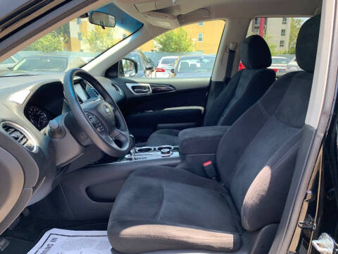 2014 Nissan Pathfinder SV