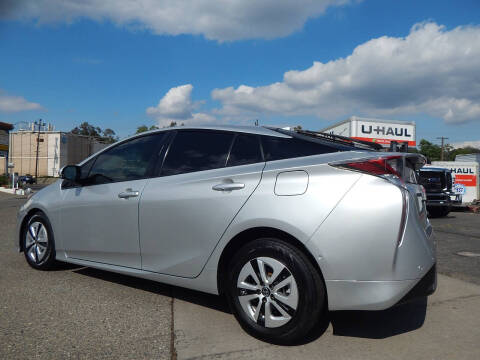 2017 Toyota Prius Two